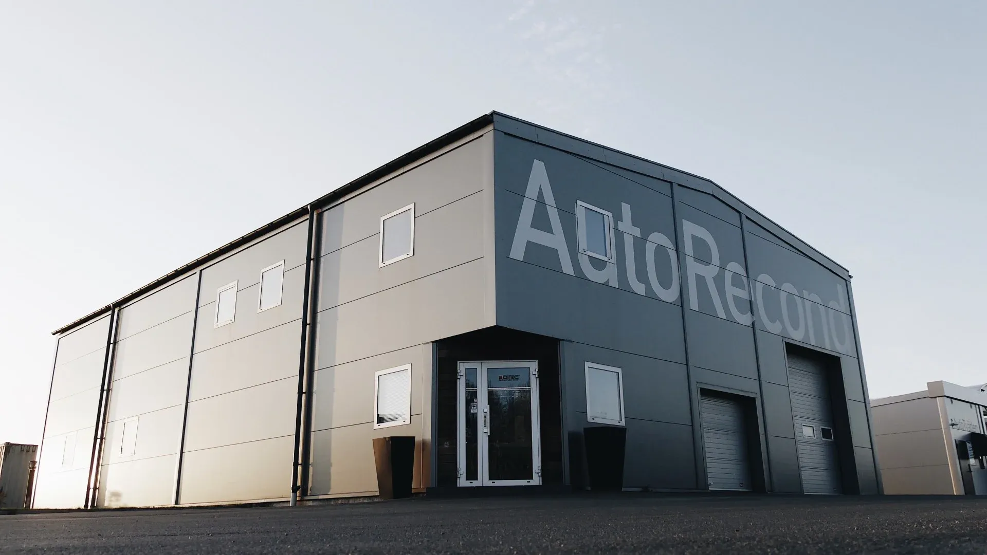 Autorecond i Hjo – exteriör
